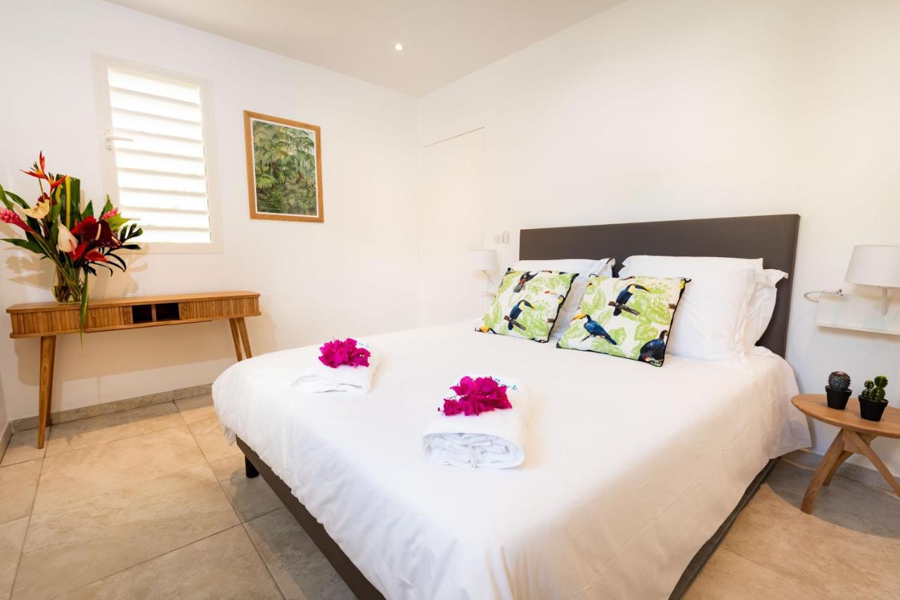 Villa Cocotier à 50 mètres de la plage Le Diamant Esterno foto